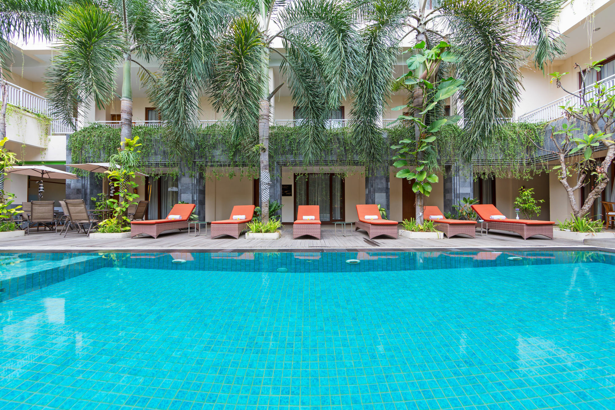 Vihan Suites Bali Kuta  Exterior photo